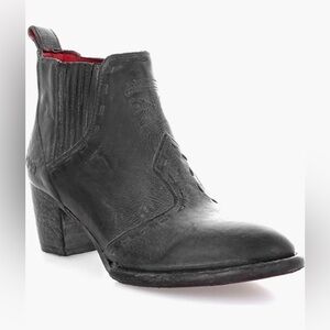 Bed Stu Brie II Bootie Black Rustic  Oxidized Western Boots Sz 11 EUC!